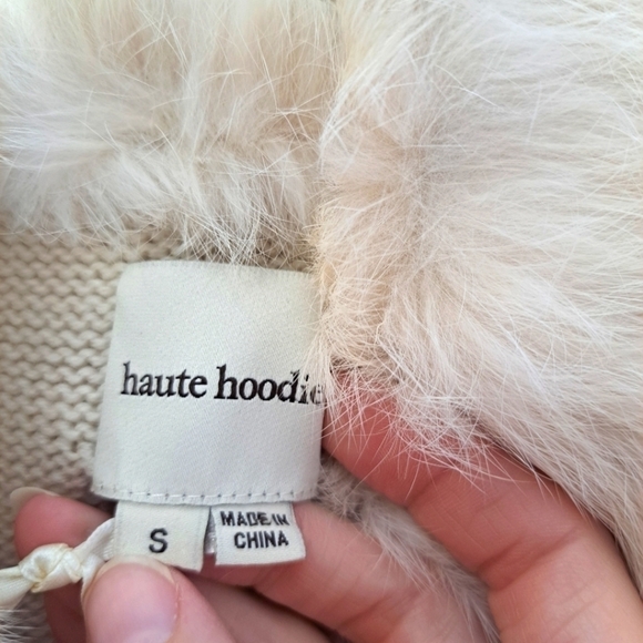 Haute Hippie ivory rabbit fur vest small NWT - Picture 3 of 6